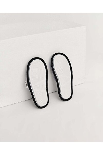 Chirpy Детски пантофки с герои от MONSTRA