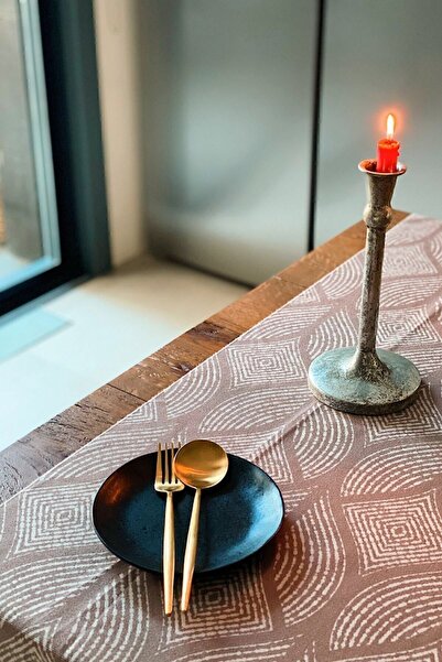 Arma House عداء منقوش بالليزر باللون البيج