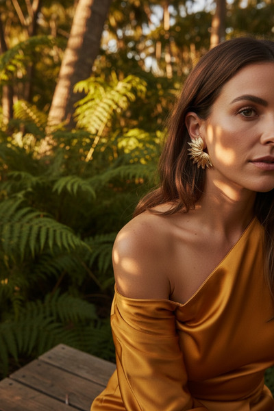 ELENOR Kadın Vintage Yaprak Formlu Statement Küpe