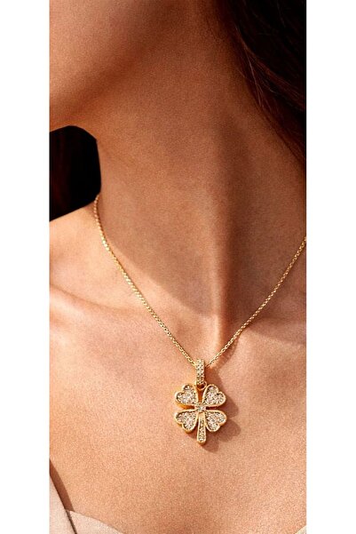 Clariss Zirkon Taşlı Büyük Yonca Figürlü Kadın Kolye – Gold Renk, Paslanmaz Ç...