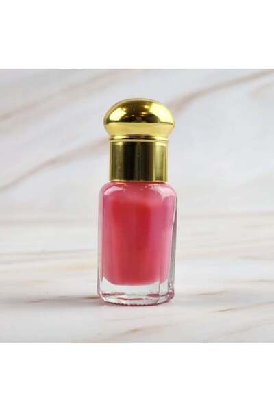 Awaq AlOud Rose and Kadi Musk