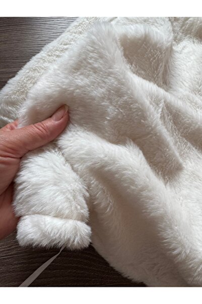 bizizmoda Lüks Tilki Tüğ Görünümlü Abiye Üzeri Peluş Kürk Etol Pelerin Bolero