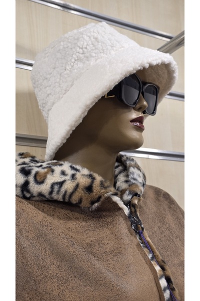 trendbysena Women's Boucle Hat