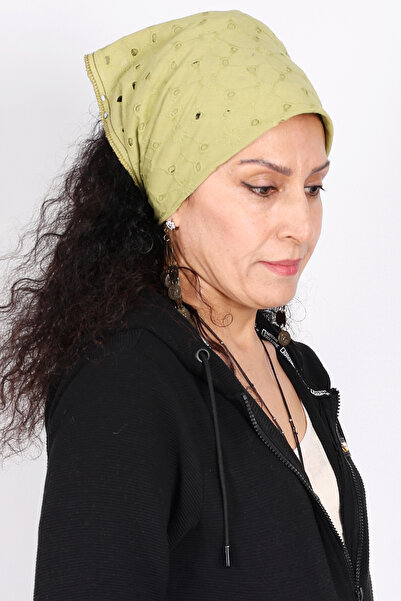 Store وشاح باندانا منقوشة