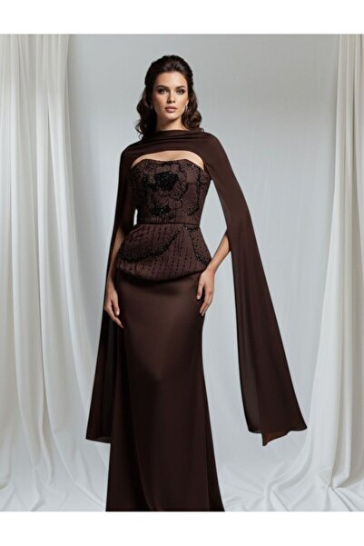 MAIN DRESS Mocha-colored evening dress with a shawl added around the neck
