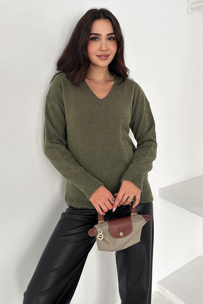 Noa&Noa Women's V-Neck Knit Sweater – Cozy Neutral