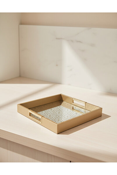 REDTAG صينية مربعة مزخرفة بالذهب (متوسطة الحجم)