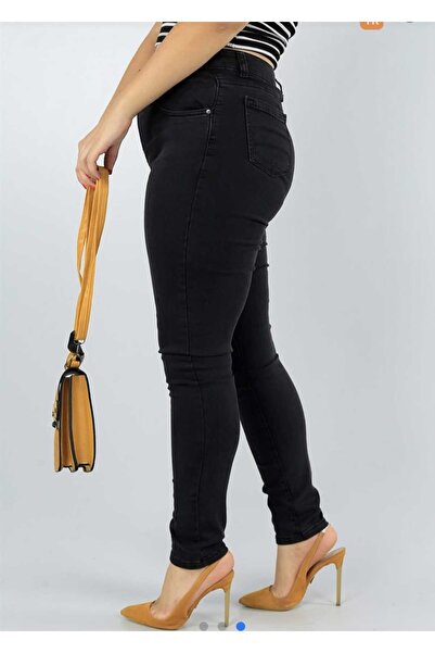 VEGA Extra Extra Relaxed, Tight-Lettered, Stretchy Jeans, Skknyy Mood.