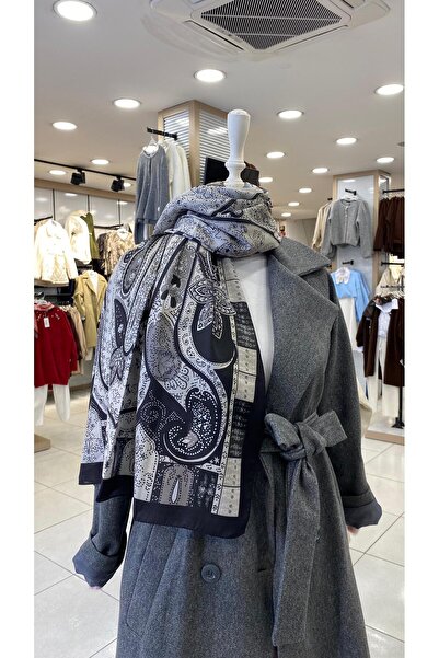 KUQOS Heritage Paisley Patterned Shawl Black