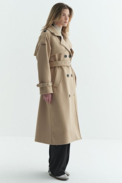 Merve Gültekin Rüzgarlıklı Kaşe Kaban bej