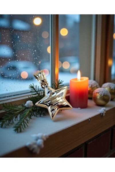 by Atelier Sarraf 14 ayar Altın Charm Yıldız Kolye ucu