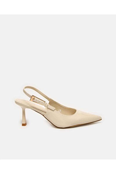 REDTAG حذاء نسائي بيج لامع بكعب عالٍ مفتوح من الخلف