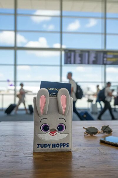 Disney Zootropolis Lisanslı Peluş Pasaport Kılıfı - Judy