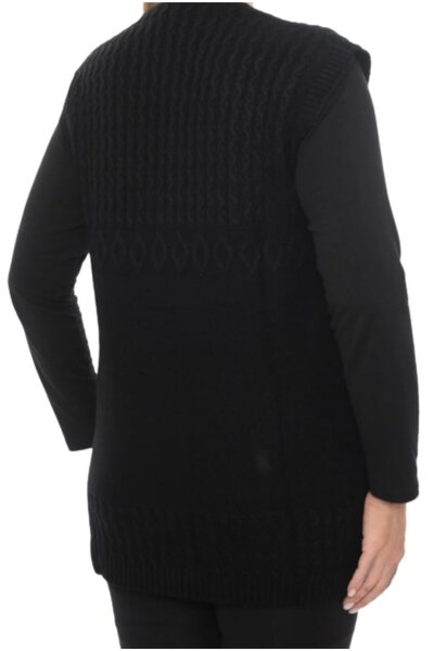 Fresh&Moda Women's Plus Size V-Neck Wool Short Knit Pattern Buttoned Mom Vest