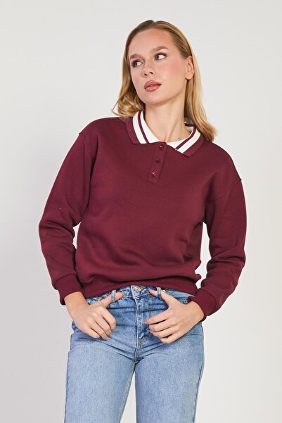 BARRELS AND OIL Women's Polo Neck Button Detail Sweatshirt - Cherry