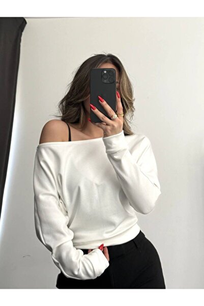 AKKEL BUTİK بلوزة بأكمام الخفافيش