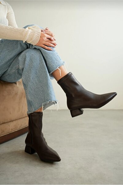 oliviashoes Kadın Acı Kahve Sivri Burun Ortadan Dikişli Streç Detayli Alçak T...