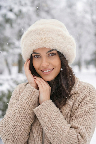 Kapin Kalpak Şapka Bej Suni Kürk Yumuşak Doku
