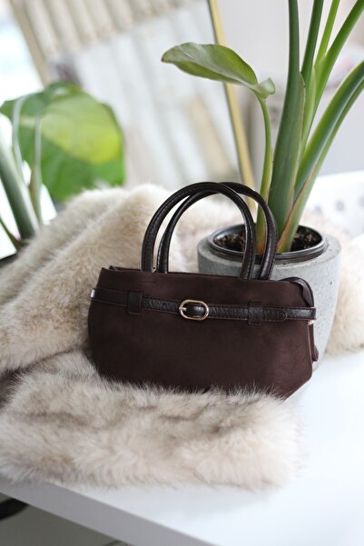 Moom Bag Γυναικεία τσάντα ώμου με λουράκι με λεπτομέρεια από σουέντ καφέ πικρό καφέ