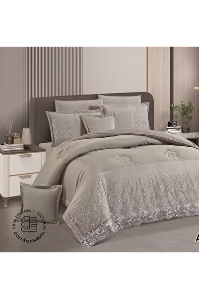 alzawia Luxurious 8-piece microfiber lace double bedspread adds beauty to your room decor. Duvet size: 260x240cm
