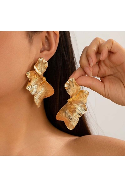 Choice أقراط أنيقة على شكل نصف زهرة من أوراق الجنكة للنساء، بتصميم مميز ولون ...