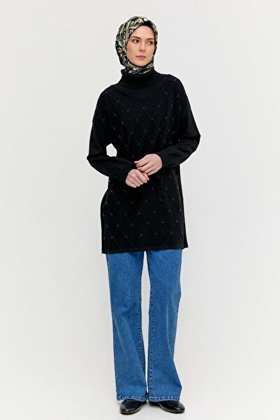 Setrms İnci Detaylı Boğazlı Triko Tunik