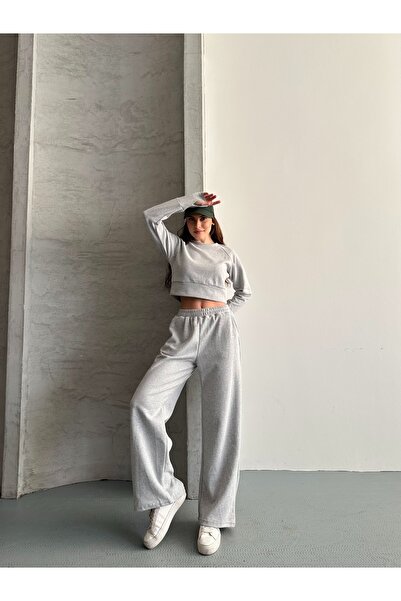 eyyebelle طقم نسائي قصير بأكمام راجلان من قماش سالونيك مع فتحات للأصابع