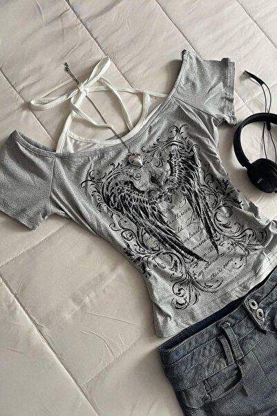 8line Γκρι γοτθικό φτερό σημειωματάριο με πρόσθετο λουράκι Y2K κοντομάνικο Crop