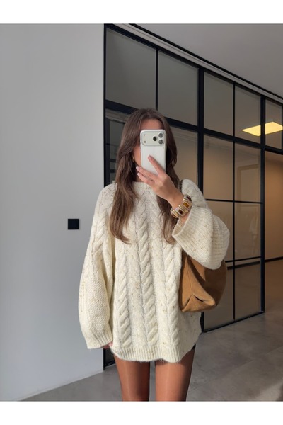 BB Bensu Buyruk Oversize Silvery Sweater-Ecru