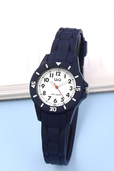 Q&Q 10 Atm Waterproof Colorful Unisex Children's Wristwatch