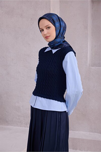 Belli Eșarfă din mătase twill cu model în carouri 4218D