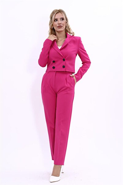 ÖNDER ÖZSOY بدلة نسائية مكونة من سترة ميني بأزرار على الجهتين بأزرار وبنطلون ...