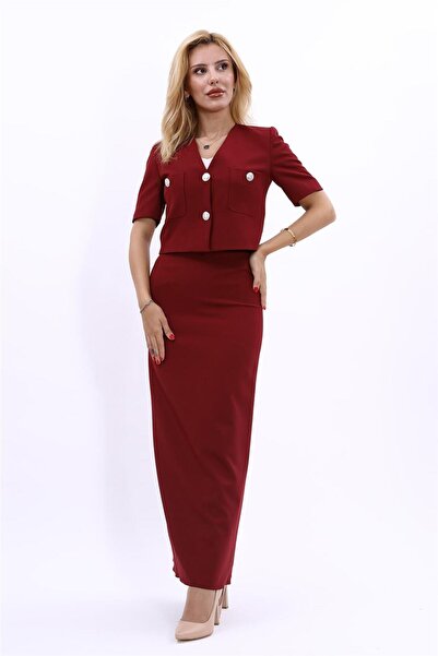 ÖNDER ÖZSOY بدلة نسائية مكونة من سترة قصيرة بياقة على شكل V وتنورة قلم رصاص ط...