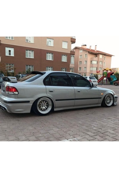 oto Honda ies Yan Marşpiyerler