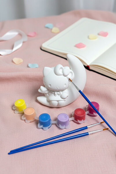 adanaçiçekliatölye AY ÜZERİNDE OTURAN HELLO KİTTY HEYKEL BOYAMA SETİ