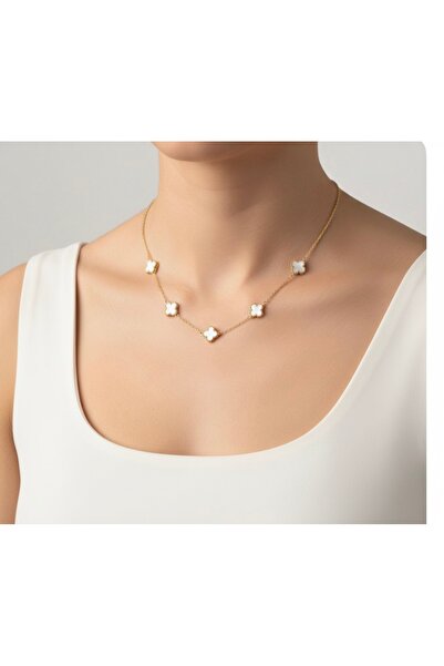 BELLA TAKI & AKSESUAR Beyaz Yonca Detaylı Gold Kolye – Zarif, Şans ve Şıklık ...