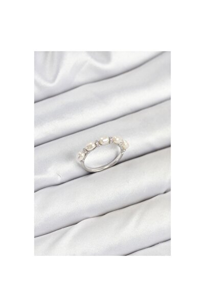 Epilons خاتم نسائي من النحاس الفضي اللون مع لؤلؤ متسلسل