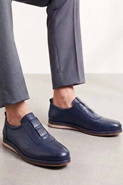 DETECTOR حذاء لوفر كاجوال مريح من الجلد الأسود للرجال من أردن