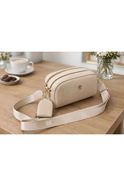 Les Crioch Women's Mink 2-Compartment Lined Wallet Crossbody and Shoulder Bag with Accessories