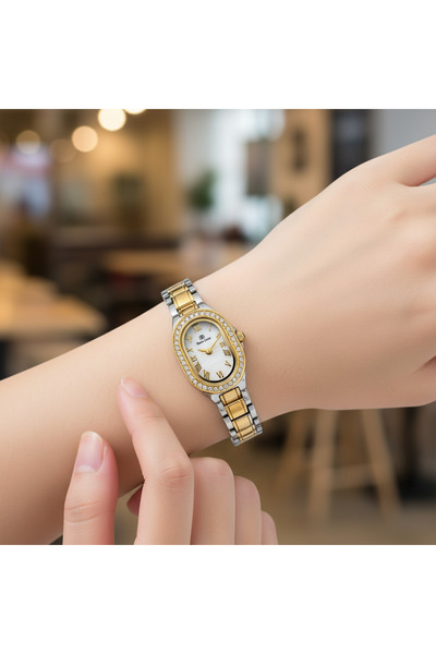 Roseline Elegant women's wristwatch with a gold and silver design – Rose Line