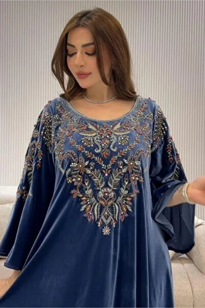 Vitrina جلابية نوفا المخملية – أزرق ملكي مطرّز