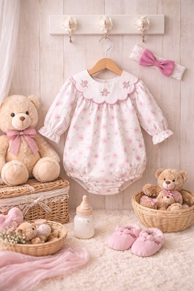 Chicsy Baby بذلة طويلة الأكمام للفتيات الصغيرات مزينة بنقشة الزهور وياقة مكشكشة