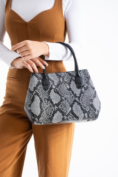 VOSTRO 100% Genuine Leather Women's Black Snake Hand and Shoulder Bag - Handmade Italian Style Crossbody Model