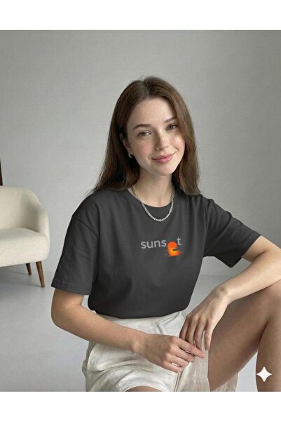 BW Bravely Wear تي شيرت نسائي أساسي برقبة دائرية من SUNSET مطبوع