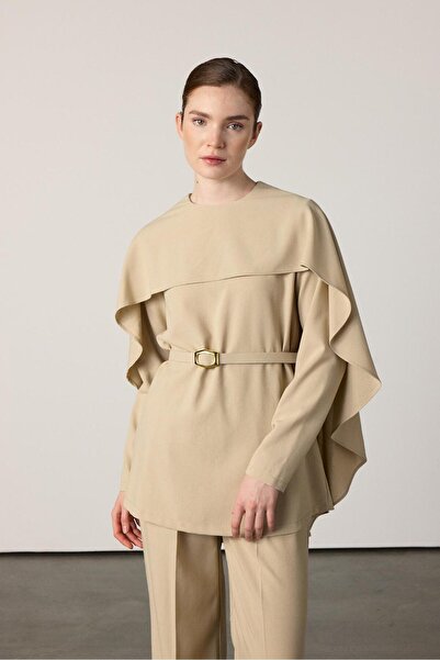 demet's collection Sahra Cape and Belted Double Pants Suit