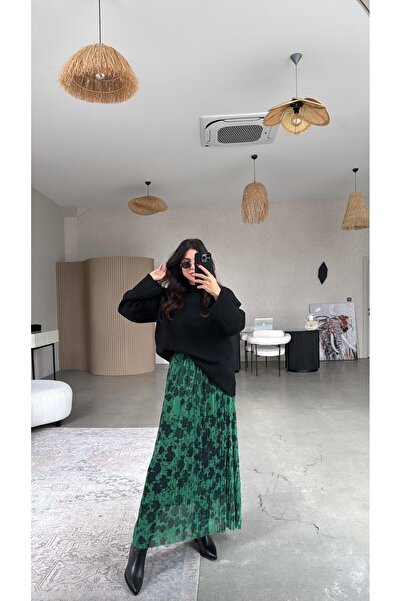 Buket Teke Fusta din tul cu model verde, plisată subțire, lungime întreagă