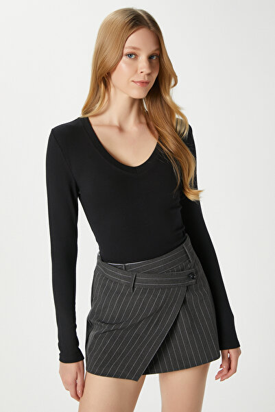 Ritnice Bluză neagră Zera Lux Touch cu decolteu în V pentru femei