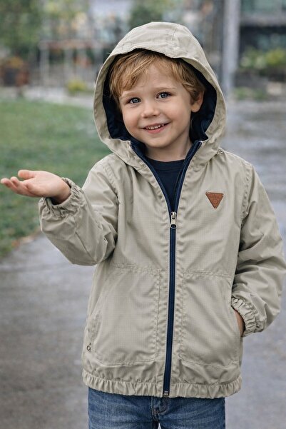 Chicsy Baby Boys' Ultra-Durable Water and Wind-Resistant Raincoat Rain Jacket