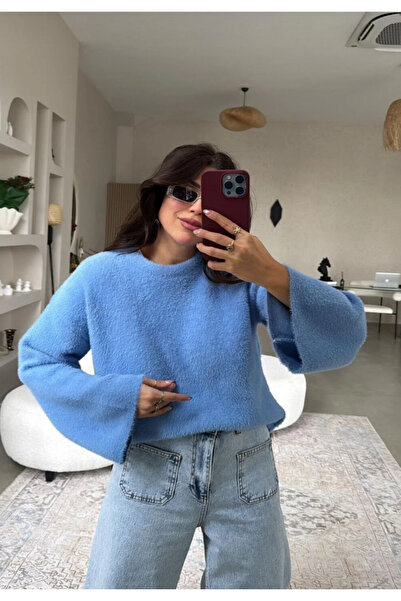 Elchee pulover albastru cu mânecă largă și textură moale