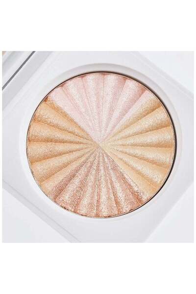 real beauty Highlighter All of the Lights Multi-Color